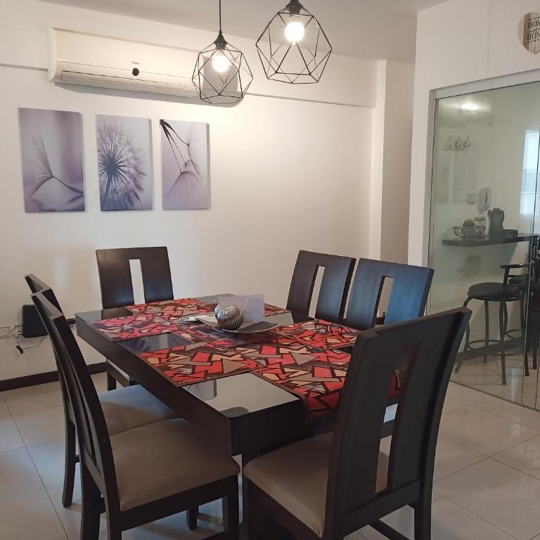 Luxury Apartment -3 bedrooms - Apartamento de 3 dormitorios - 30