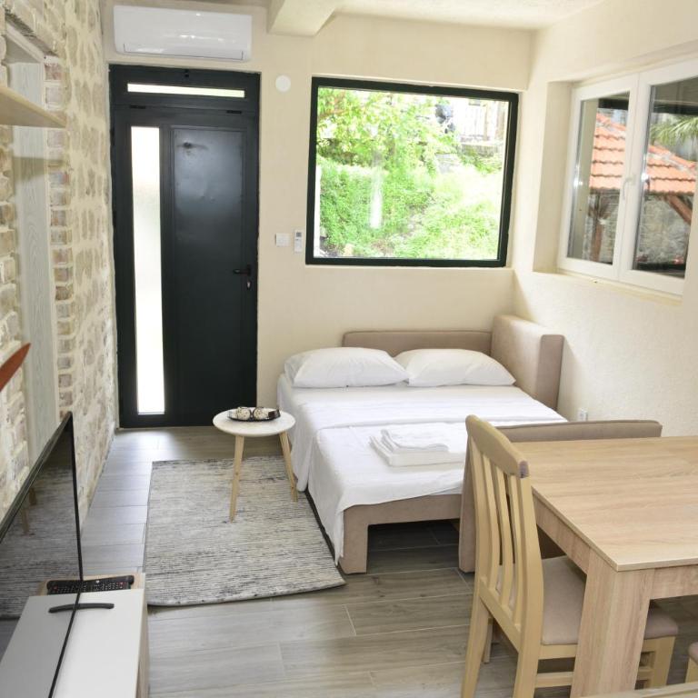 Villa Andrea Apartments with parking - Standard One Bedroom Apartment - 52