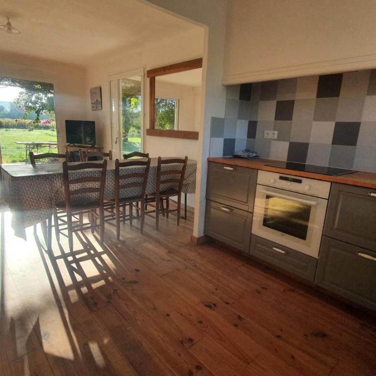 Domaine Limouzy - Maison 3 Chambres avec Jardin - 22