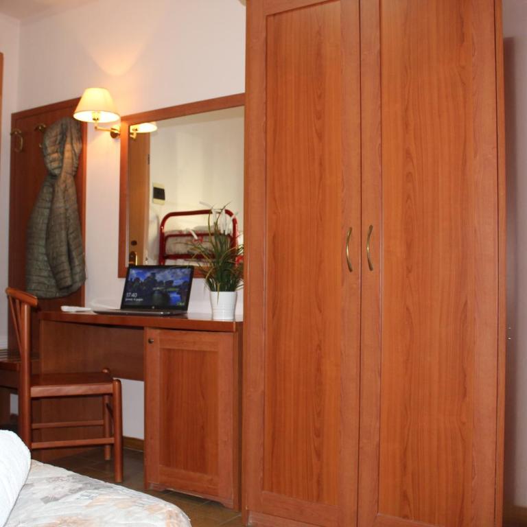 Hotel Jole - Camera Matrimoniale - 14