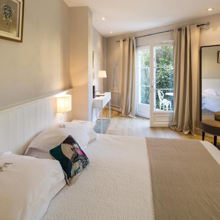 Hotel des Lices - Chambre Double ou Lits Jumeaux - 1