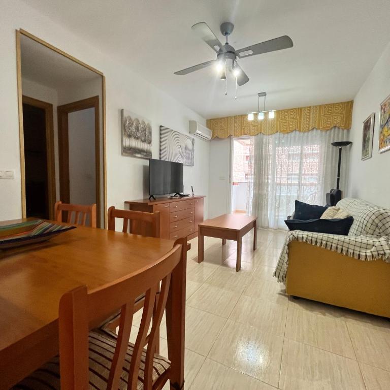 ACV - Playa Coral I-2ª linea planta 5 norte - Apartamento de 2 dormitorios - 4