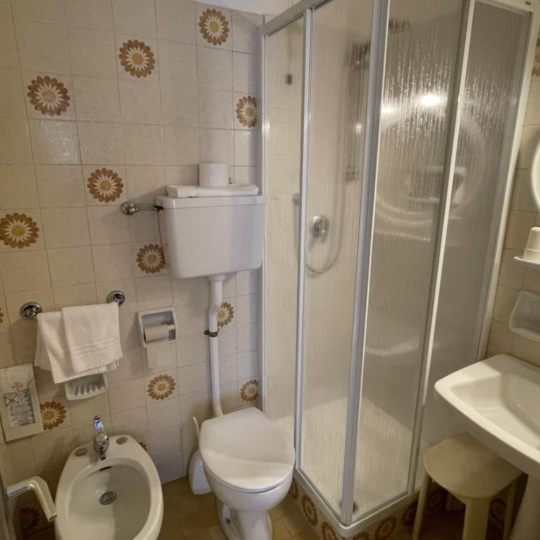 Garnì Belvedere - Camera Tripla con Bagno - 3