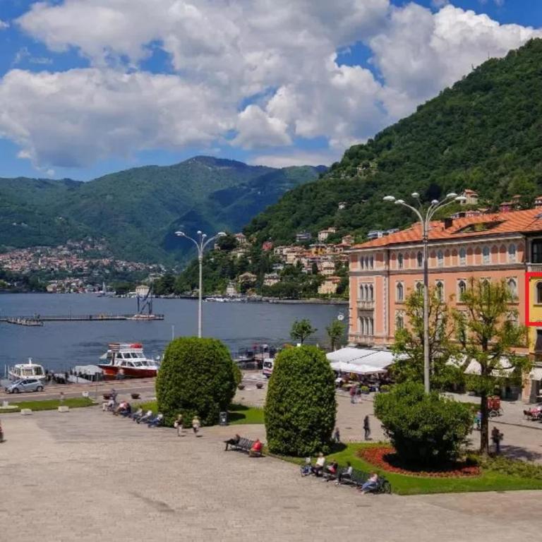 Piazza Cavour - Luxury Lake View Apartment - Appartamento con Vista Lago - 36