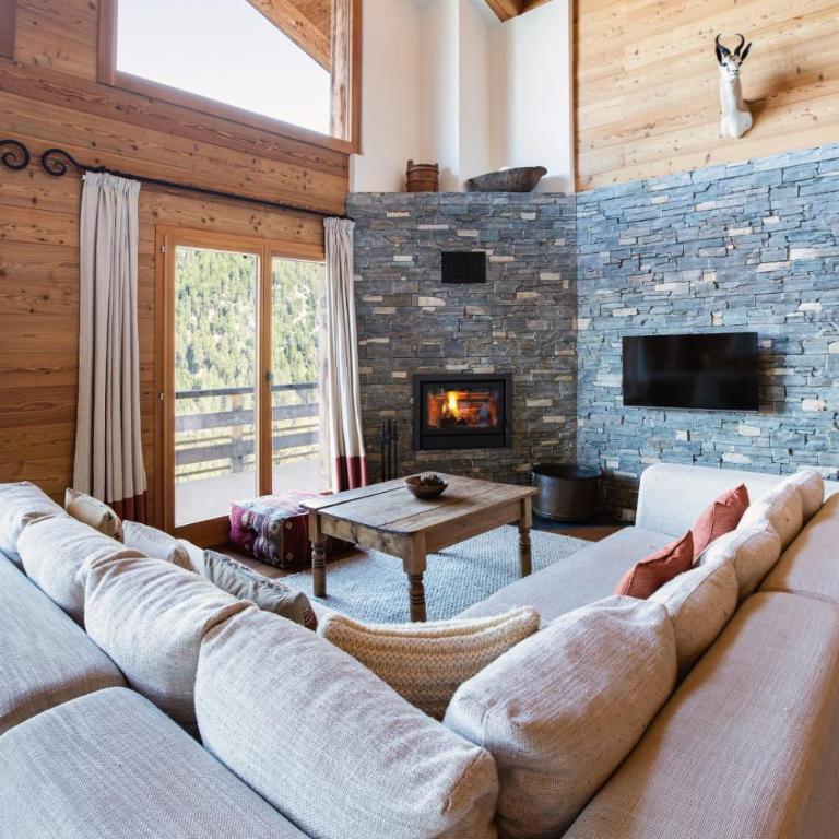 Authentic Swiss Spa Chalet Nesoya Jacuzzi Sauna - Chalet - 10
