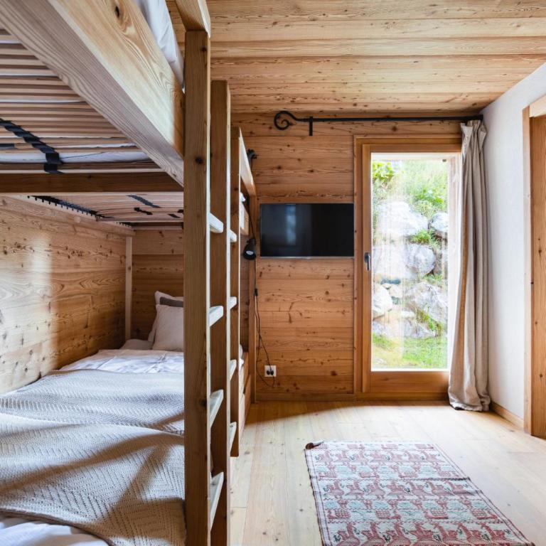 Authentic Swiss Spa Chalet Nesoya Jacuzzi Sauna - Chalet - 40
