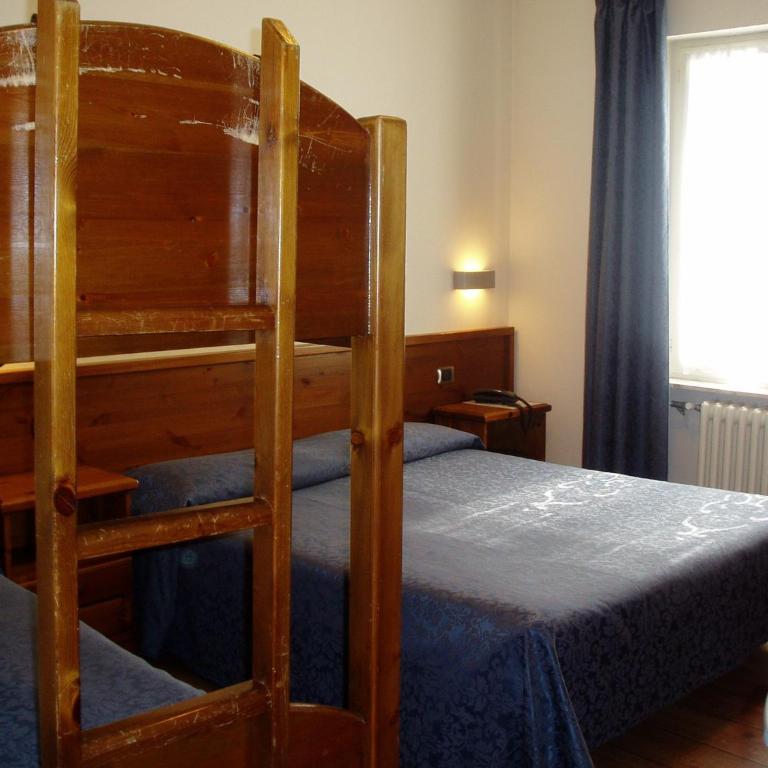 Albergo Delle Alpi - Camera Quadrupla Classic - 1