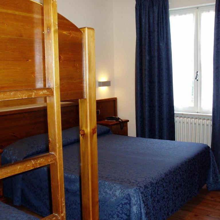 Albergo Delle Alpi - Camera Quadrupla Classic - 2