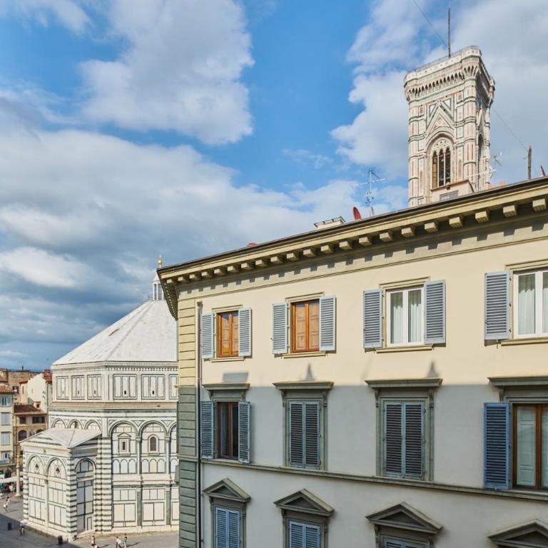 Duomo Luxury Florence - Camera King - 4