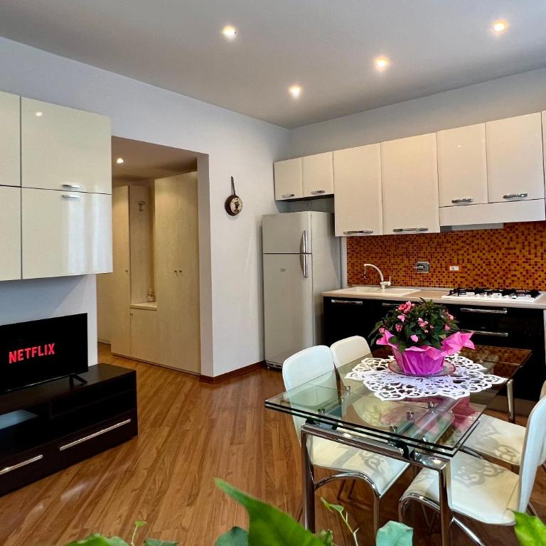 Charming apartment near Saragozza Bologna - Appartamento con 2 Camere da Letto - 10