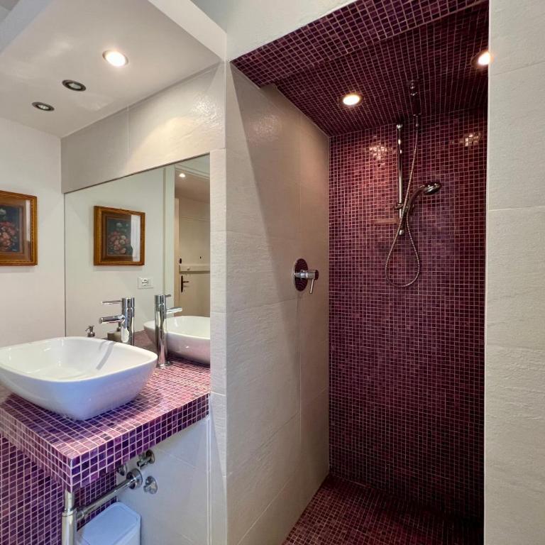 Charming apartment near Saragozza Bologna - Appartamento con 2 Camere da Letto - 23