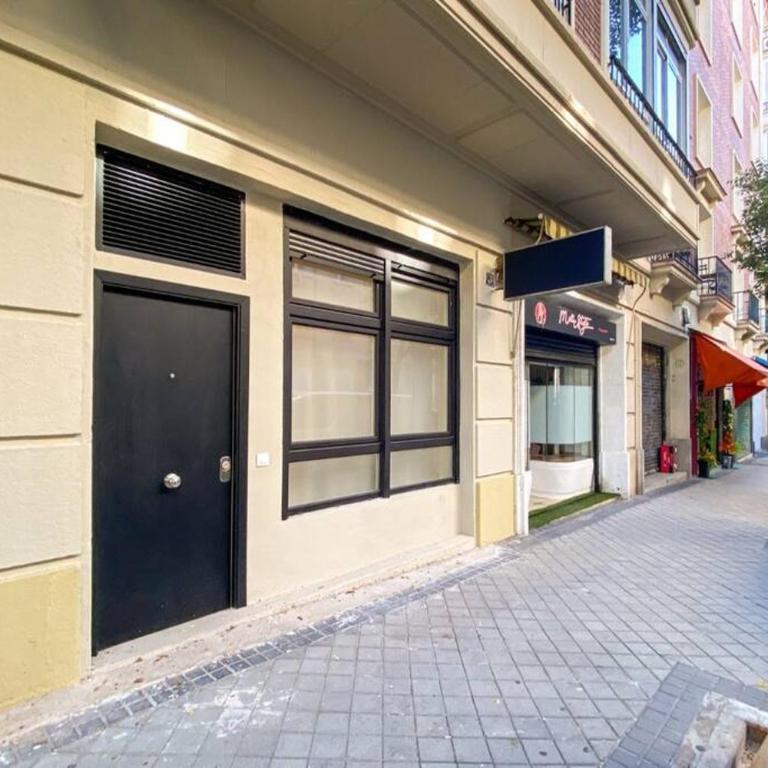 Oasis urbano en el corazón financiero / Castellana - Two-Bedroom Apartment - 33