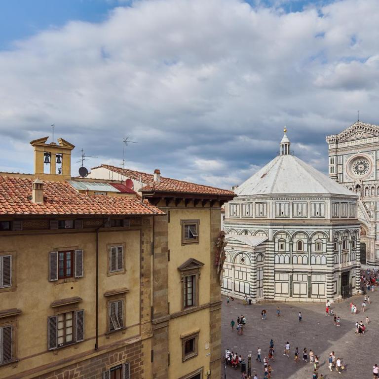 Duomo Luxury Florence - Camera King Deluxe - 3