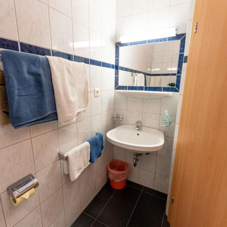 Gästehaus -Pension Edelweiss - Doppelzimmer - 5