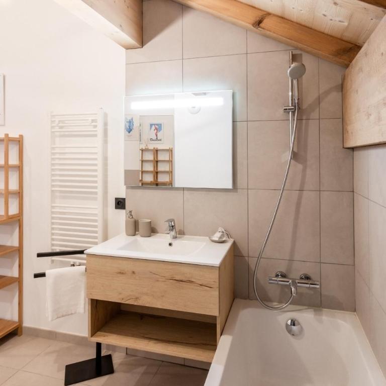 Terra Losa 2 - Quiet and modern apartment - City center - Appartement 2 Chambres - 6