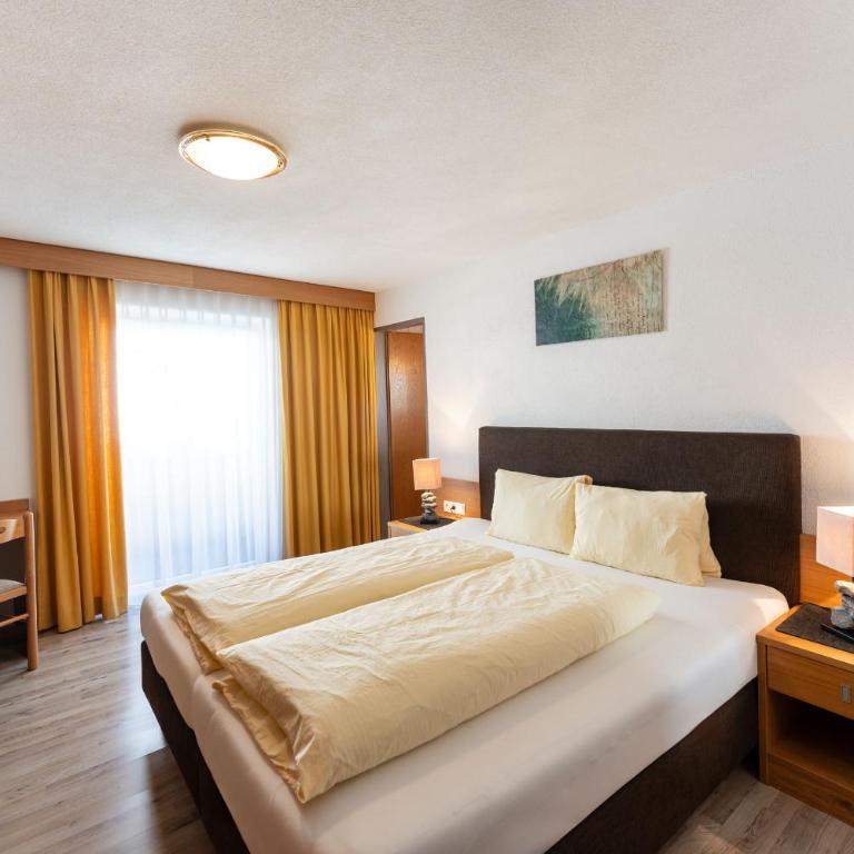 Gästehaus -Pension Edelweiss - Doppelzimmer - 7