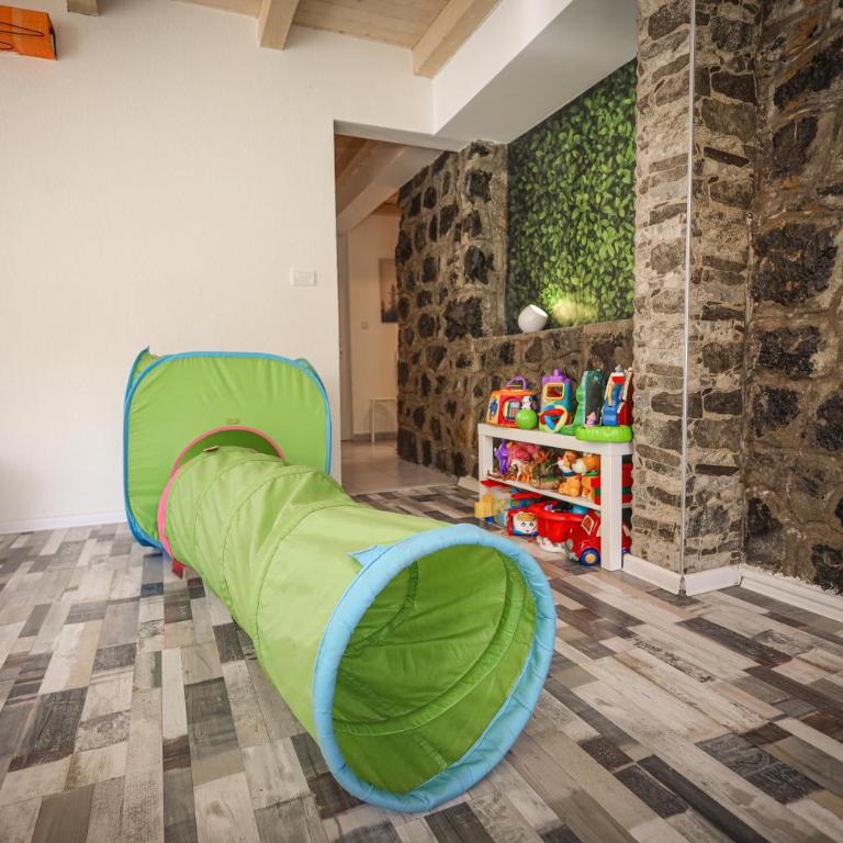 Vila POGLED Wellness i spa - Three-Bedroom Apartment with View - 20