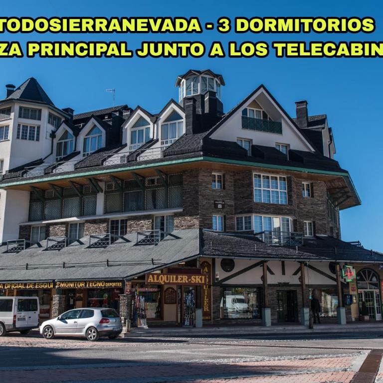 SKI & SNOW APARTMENTOS by TODOSIERRANEVADA - Plaza de Andalucia - Junto a los Telecabinas - Apartamento Deluxe de 3 dormitorios - 1