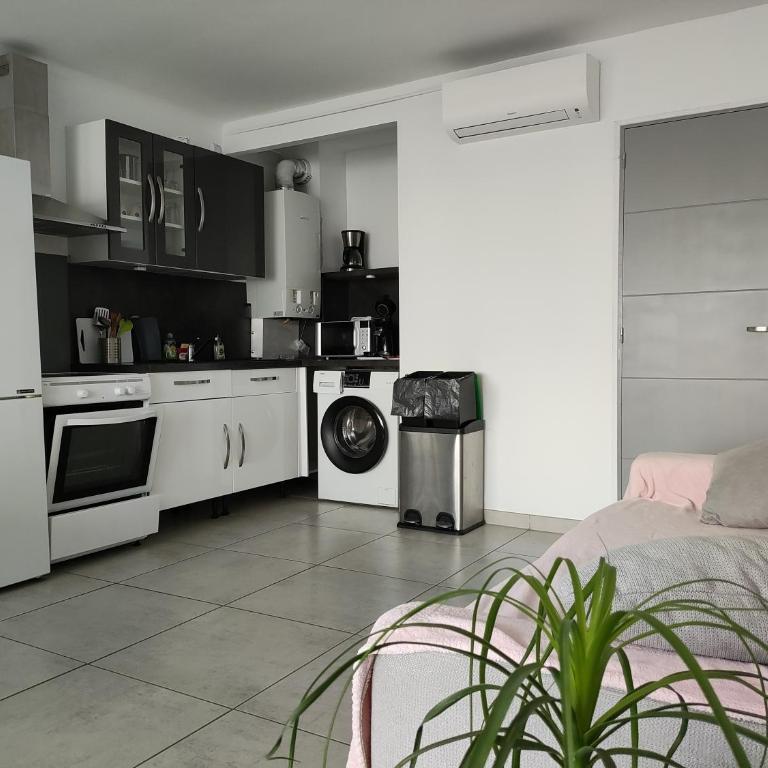 Vue exceptionelle ! MER-PORT-esplanade Oniria ! - Apartment mit 1 Schlafzimmer - 5