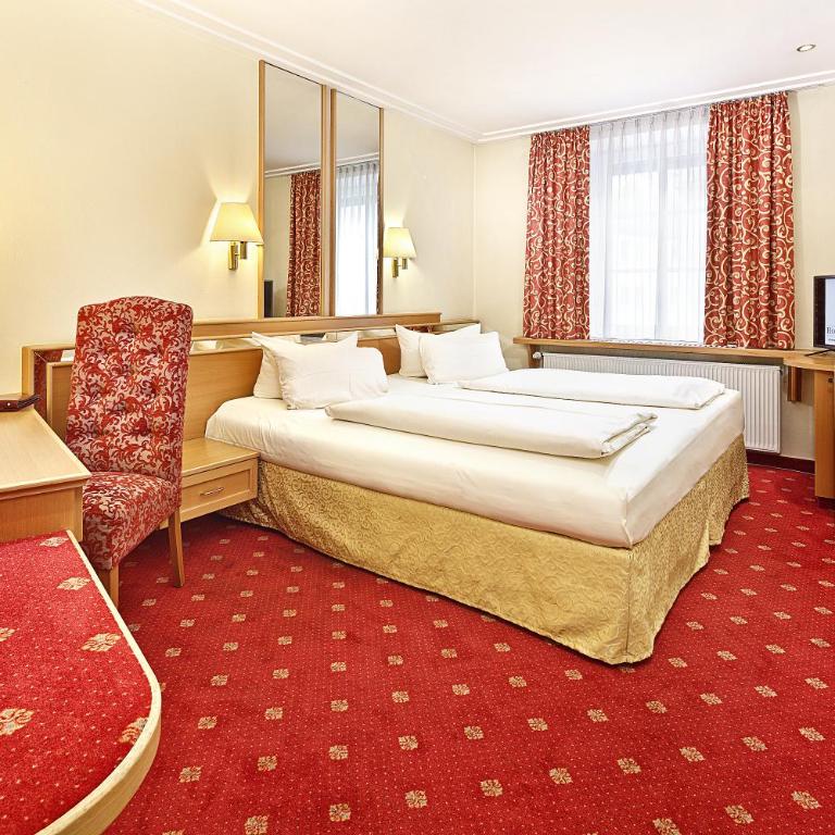 Hotel Schlosskrone - Classic Doppel-/Zweibettzimmer - Luitpold - 5