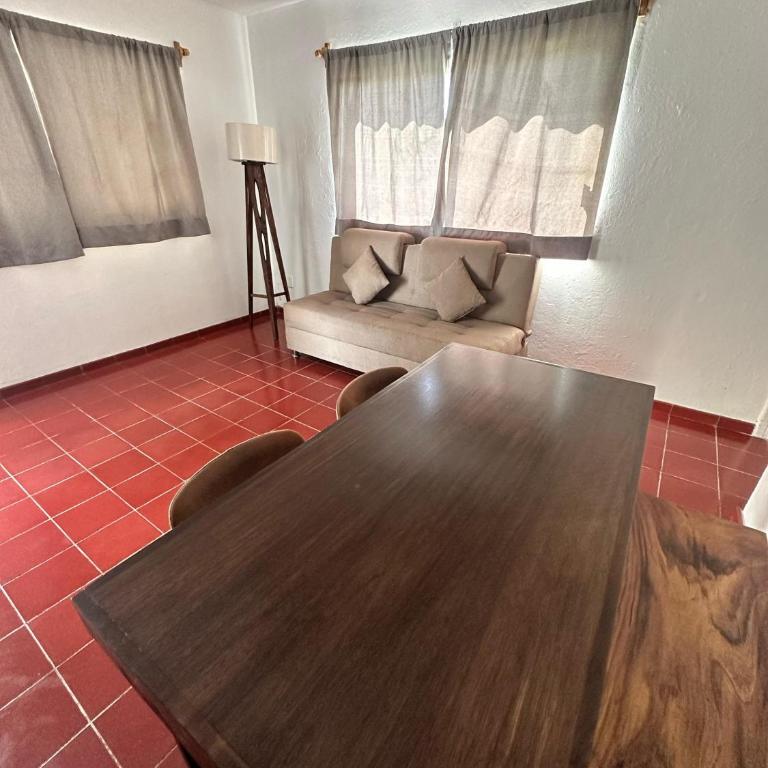 Creta Hotel & Suites - Deluxe Double Room with Shower - 5