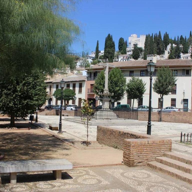 Central, near the Alhambra, quiet and autentic! - One-Bedroom Apartment - 17