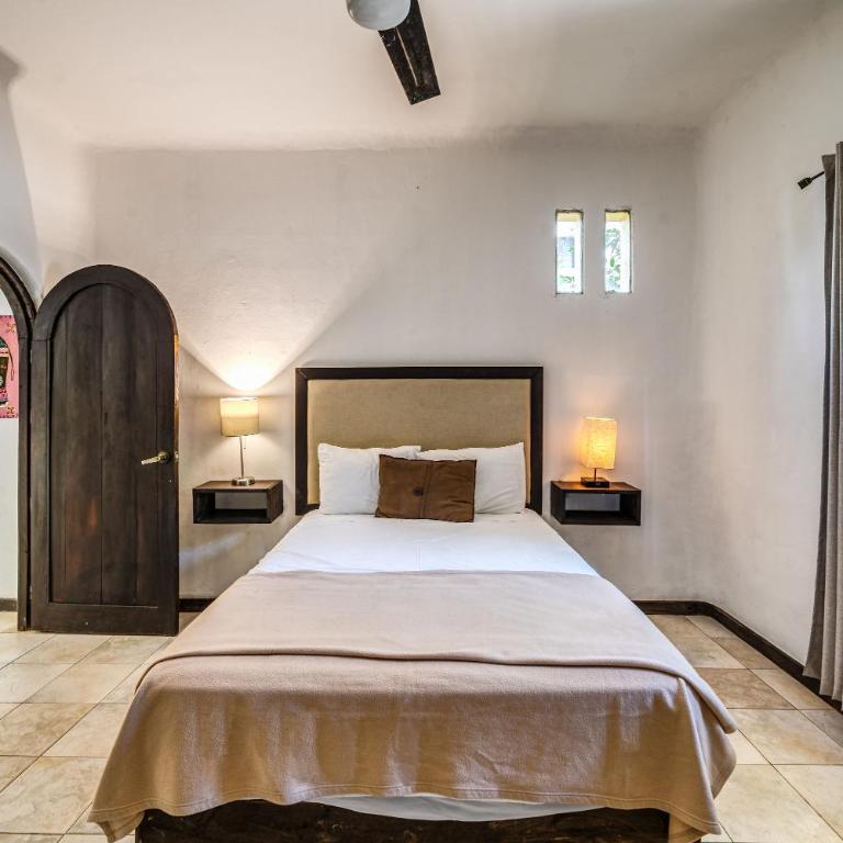 Beautiful House in Playacar 4 bedrooms with AC - Four-Bedroom House - 12