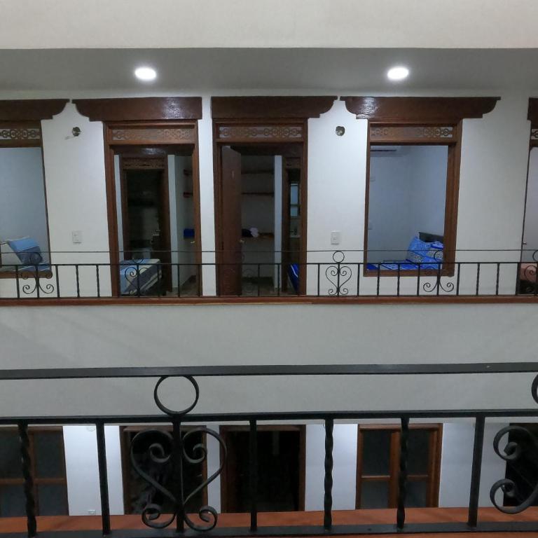 HOTEL COLONIAL - Habitación Doble - 2 camas - 7
