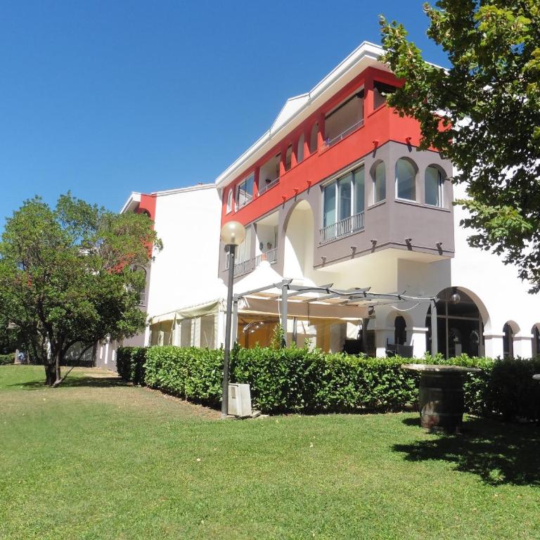 Appartement Lamalou 1er étage, animaux admis, proche centre et thermes - FR-1-451-100 - Estudio - 13