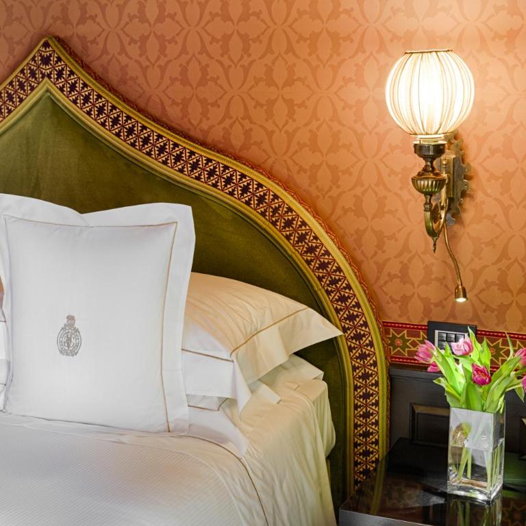 Villa Cora - Deluxe Double Room - 1