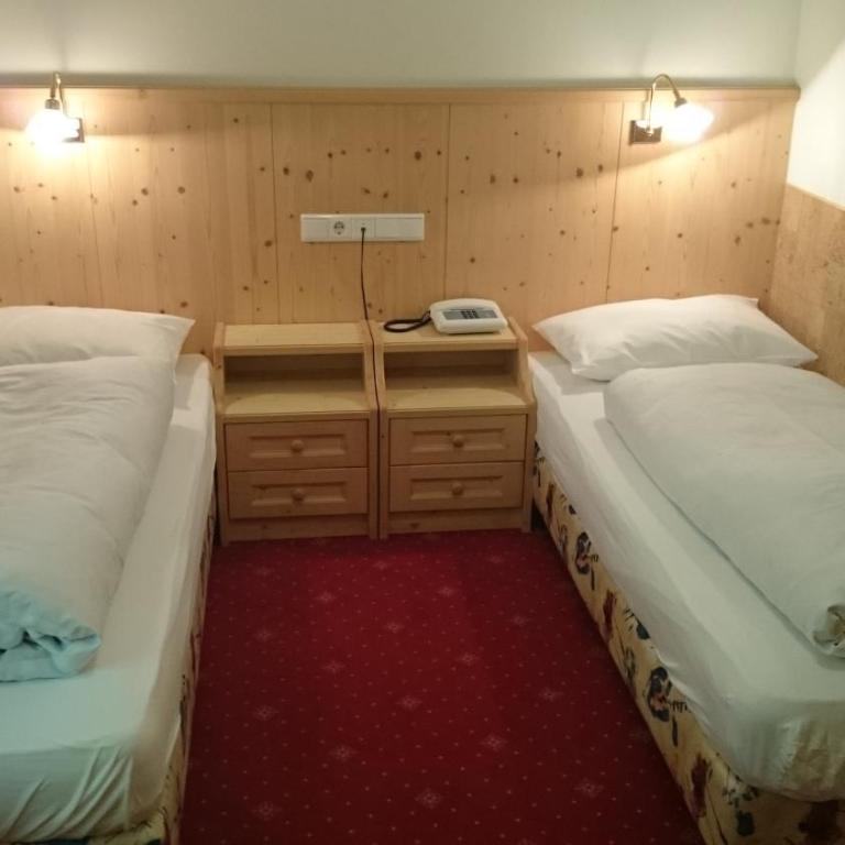 Hotel Jú Furcia - Camera Economy Doppia con Letti Singoli - 2