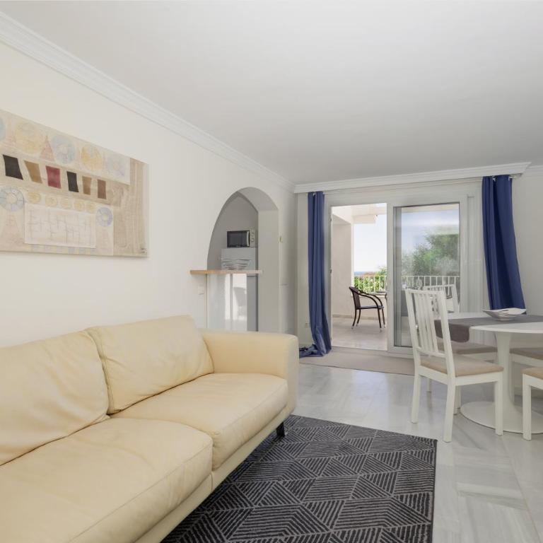 Marbella, Costabella - Beachfront Villa with Heated Pool - Villa frente a la playa - 47