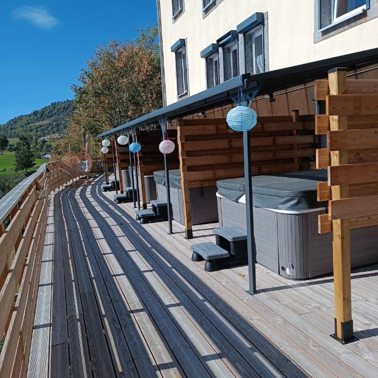 Les Chalets Bambi & Jacuzzi privatif - Appartement 1 Chambre - 7
