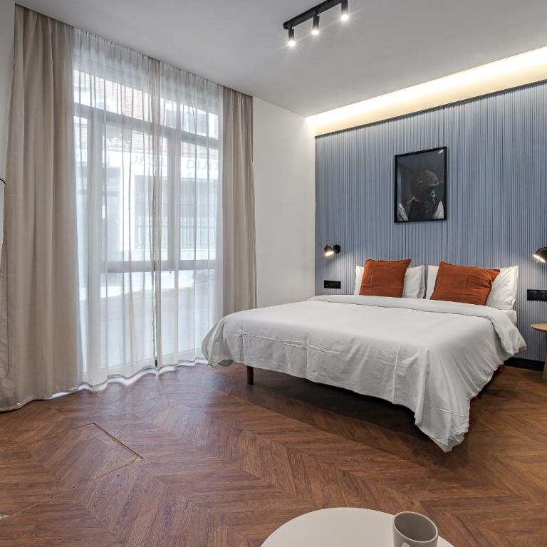 Style Suites by Olala Homes - Habitación Triple adaptada para personas con movilidad reducida - 2