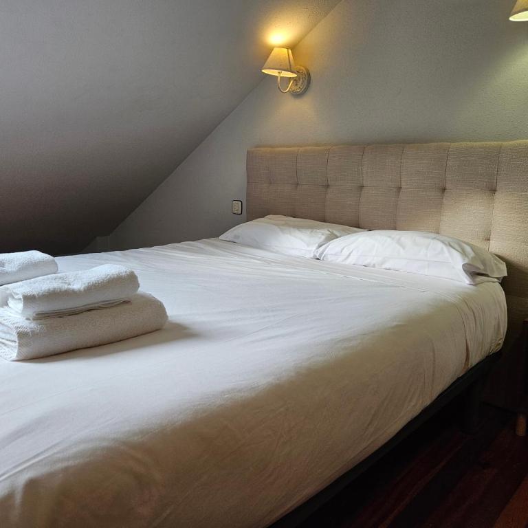 15A04 Duplex y garaje en centro by R2R Consulting - Three-Bedroom Apartment - 18