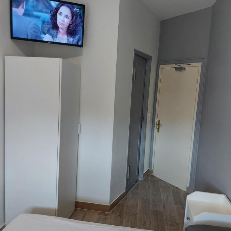 Ardenn'Hotel - Chambre Double avec Salle de Bains Privative - 2