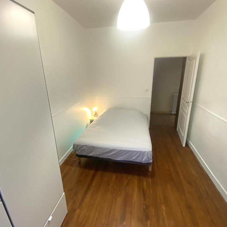 FLOYDHOM'S Pau Appartement entier 4 jours minimum 100m2 proche château - Appartement Deluxe - 22