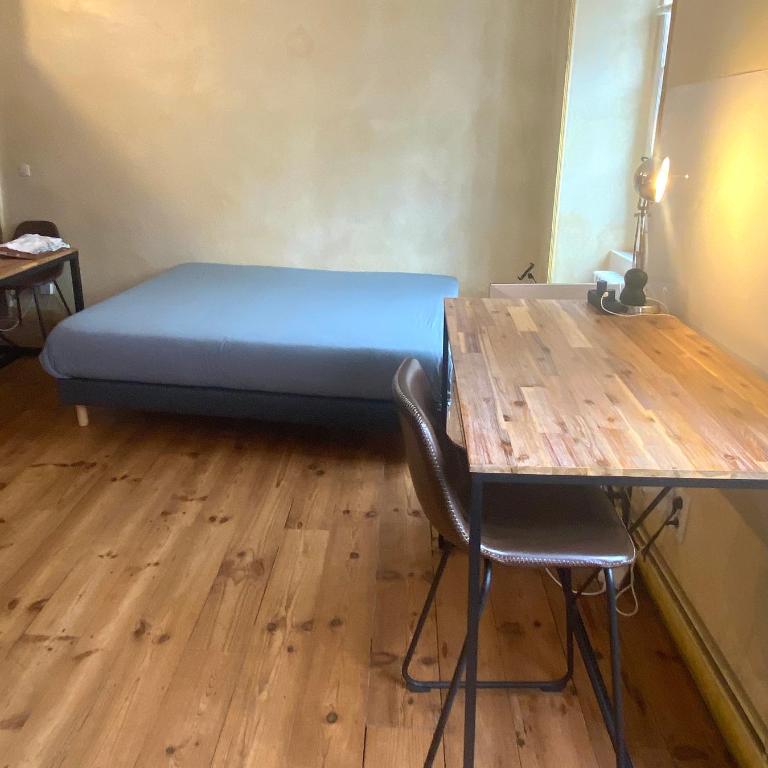 FLOYDHOM'S Pau Appartement entier 4 jours minimum 100m2 proche château - Appartement Deluxe - 3