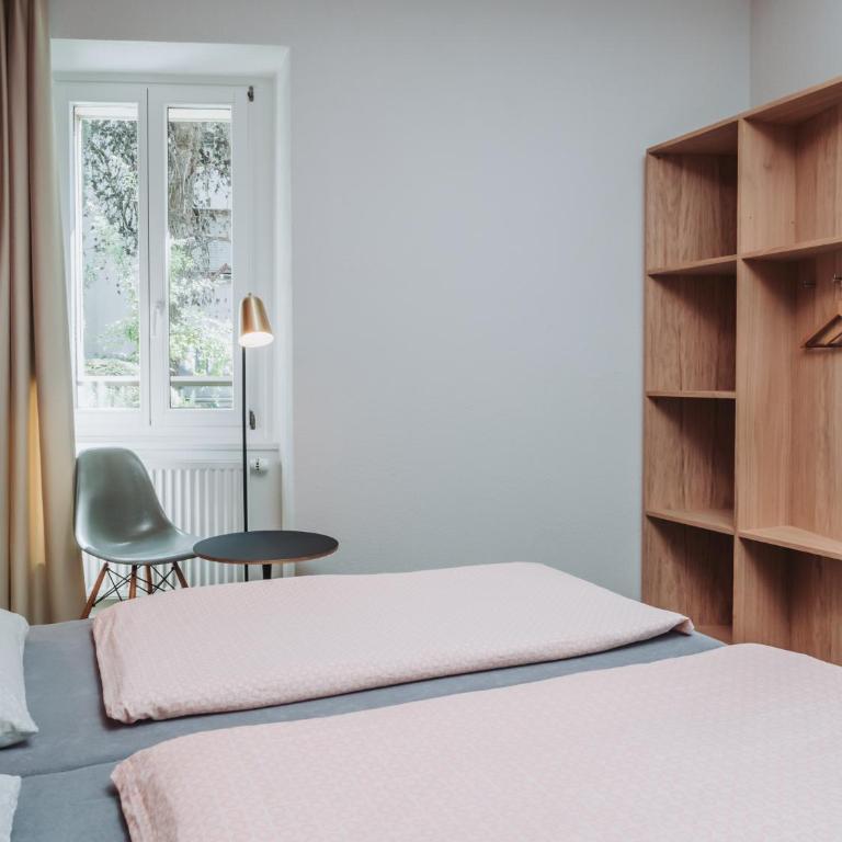 Montreux Youth Hostel - Doppelzimmer mit eigenem Bad - 8