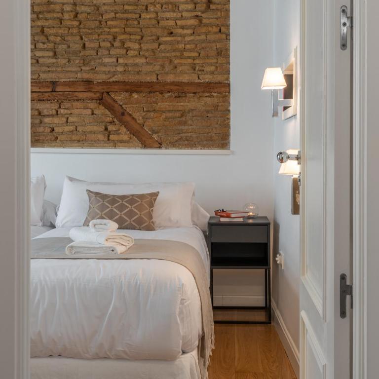 tuGuest Balcón de San Matias Apartment - Two-Bedroom Apartment - 9