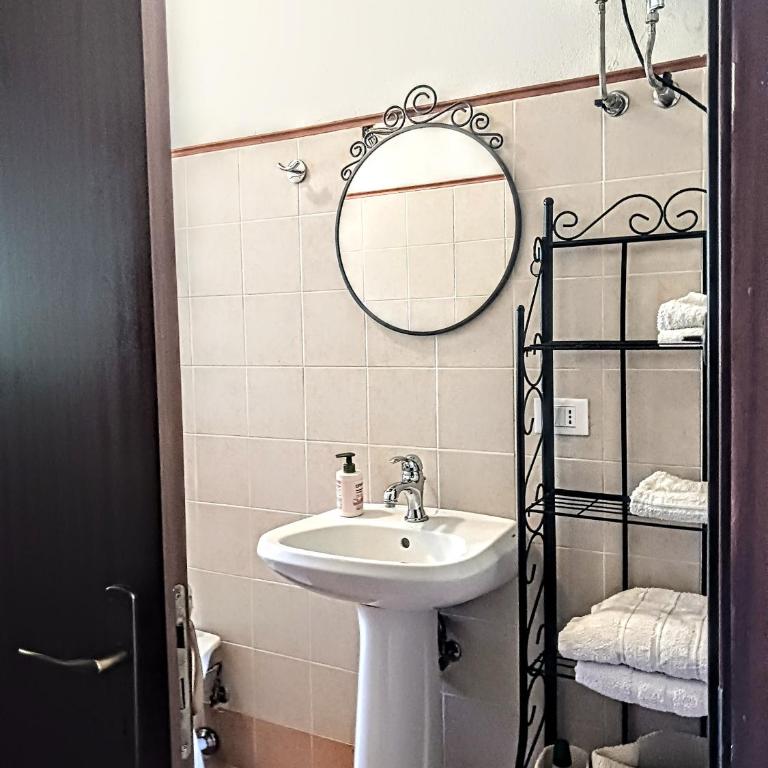 Flat with panoramic terrace and private pool mt5x3 - One-Bedroom Apartment - 29