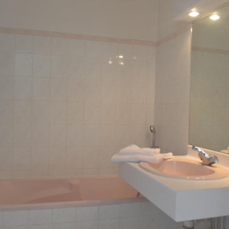 Appartement à Fréjus avec terrasse et ménage inclus - FR-1-226A-66 - Appartamento (2 Adulti) - 15
