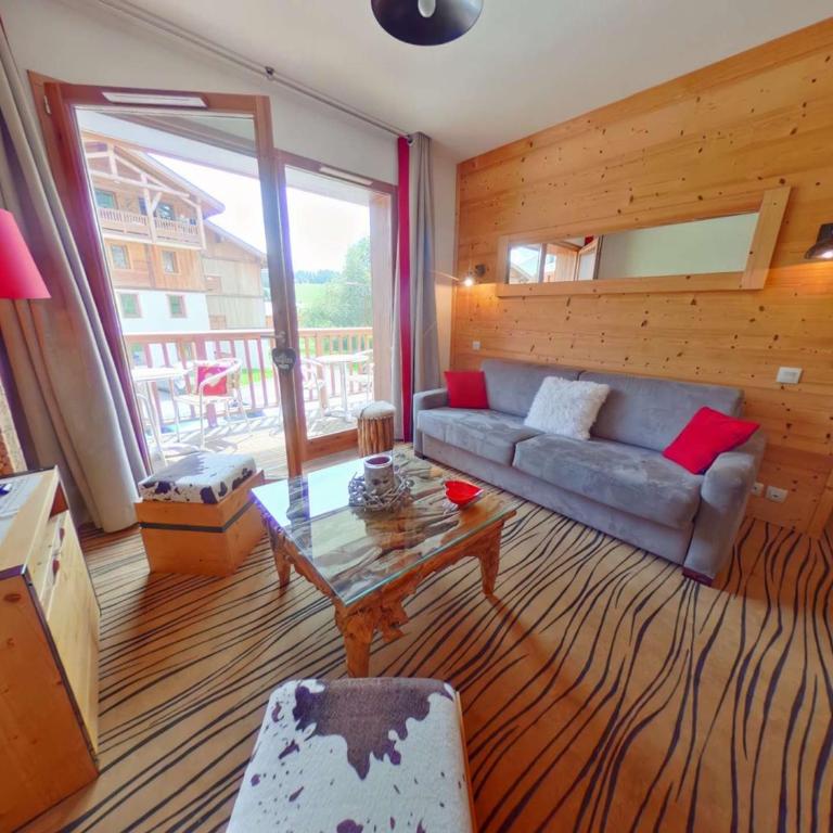 Appartement 3 pièces, 6 personnes, balcon, proche Les Saisies - Appartement 2 Chambres - 1