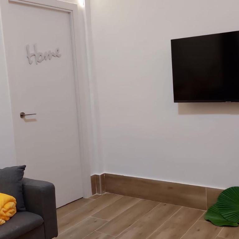 Apartamento completo distancia 350m Chamartin - One-Bedroom Apartment - 22