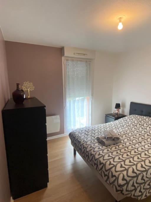 Mulhouse grand T2 - La Fonderie -Parking gratuit - Apartamento de 1 dormitorio - 2