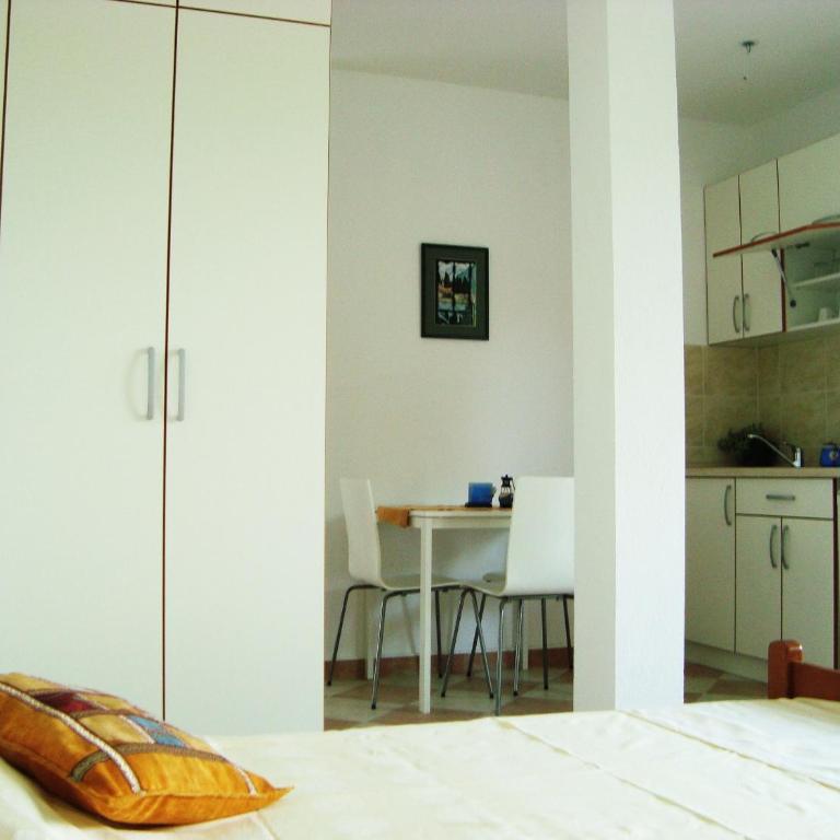 Apartments Rolovina - Studio Apartment - 18