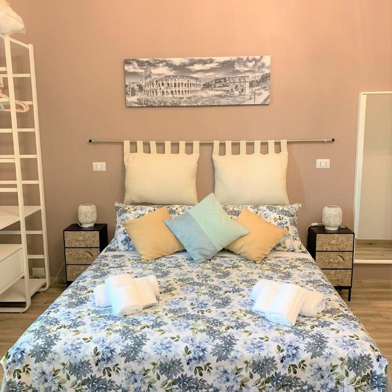 Molly Home - Camera Quadrupla Comfort - 8