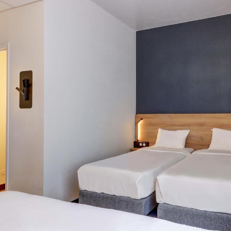B&B HOTEL Dijon Centre - Chambre Quadruple - 1