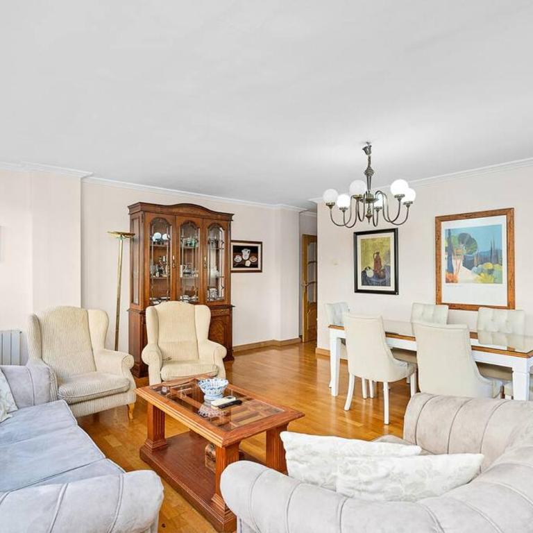 GRANADA Piso en calle Arabial 117 JUNTO A EL CORTE INGLÉS - Apartment - 14