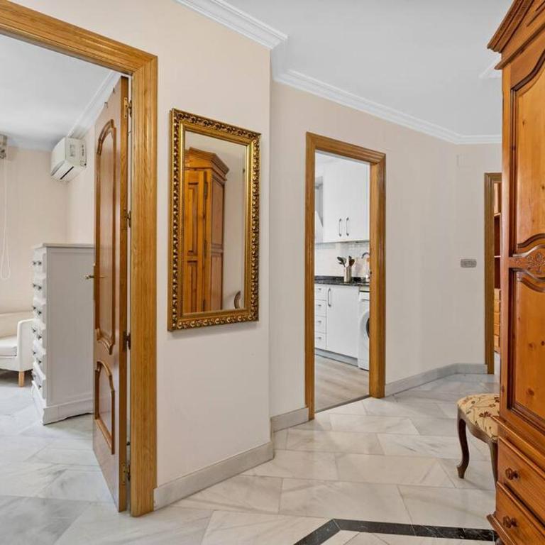 GRANADA Piso en calle Arabial 117 JUNTO A EL CORTE INGLÉS - Apartment - 21